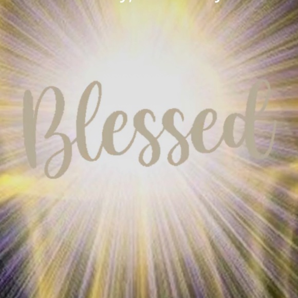 Meet your Posher, Ana - Picture 1 of 1